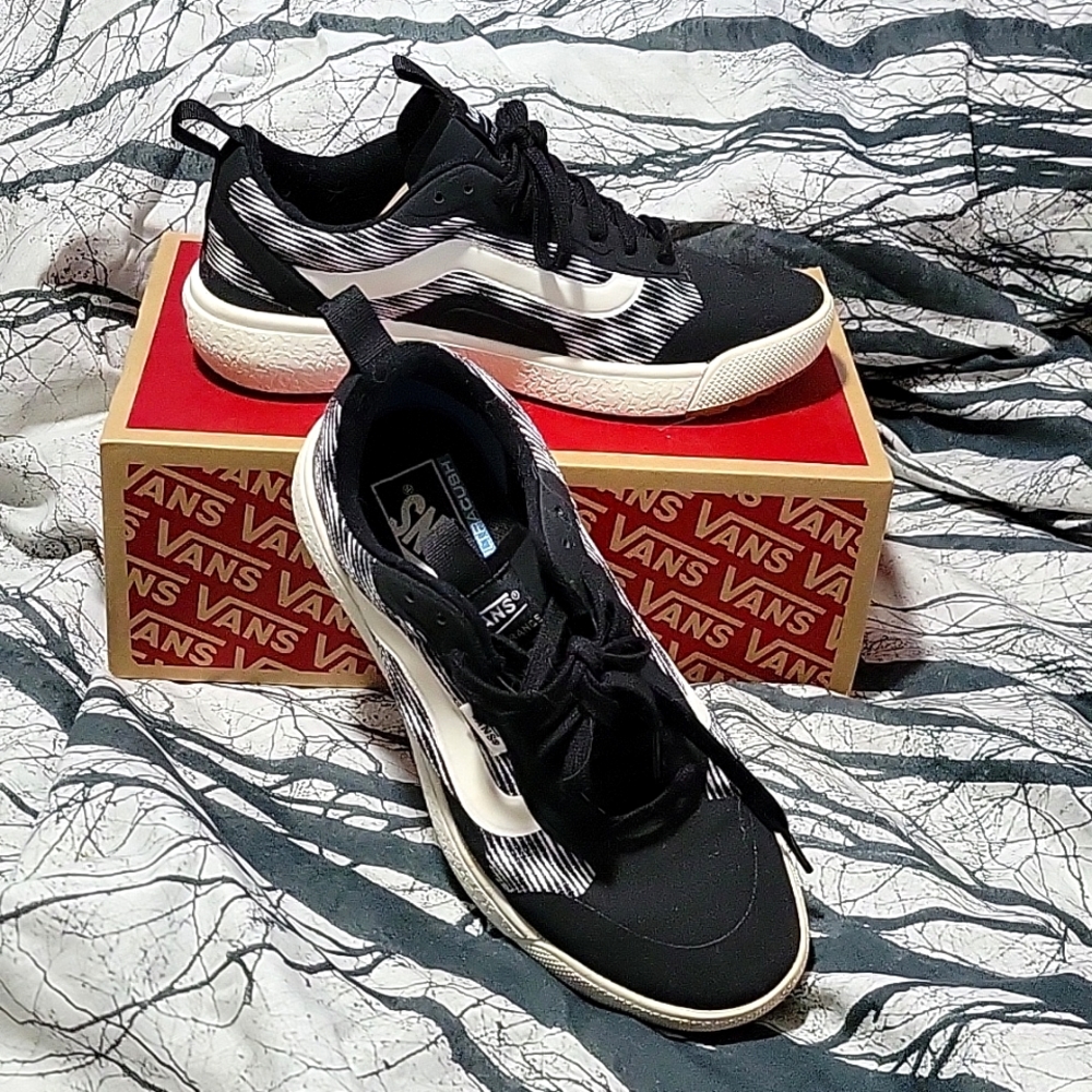 Vans UltraRange Shoes